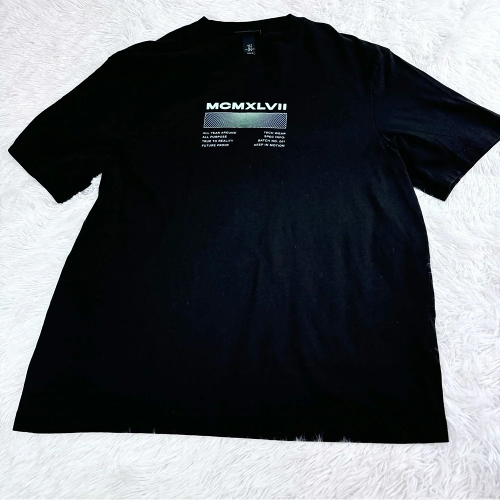 H&M set of 2 Black and Gray relaxed fit short sleeve crew neck graphic T-Shirt - Picture 6 of 11